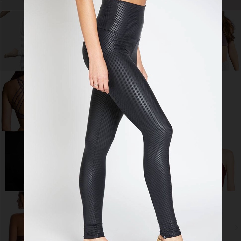 ONZIE High Rise Legging - Black Fishnet